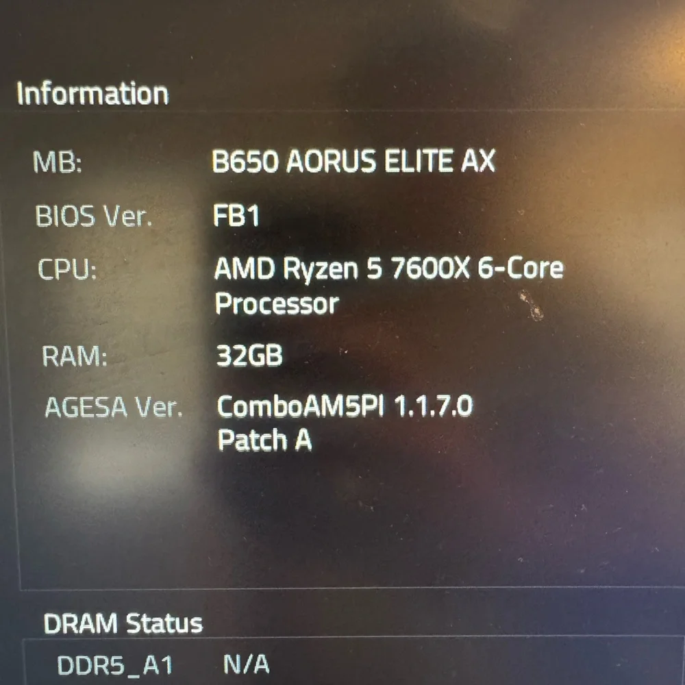 Gaming PC - XFX Radeon Graphics Powered - Black and Silver